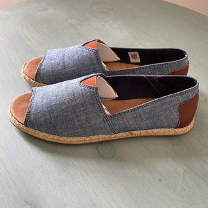 Tom’s Alpargata Open Toe Chambray Slip On